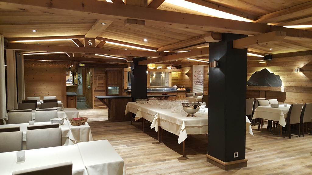 Hotel Le Sporting Morzine Esterno foto